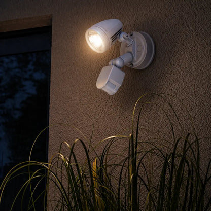 ILLUME Single Exterior LED Spotlight with Sensor - Silver