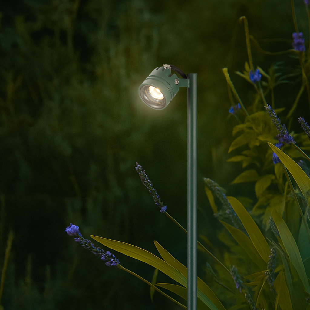 RILTO 24V Exterior LED Post Spike Light - Green