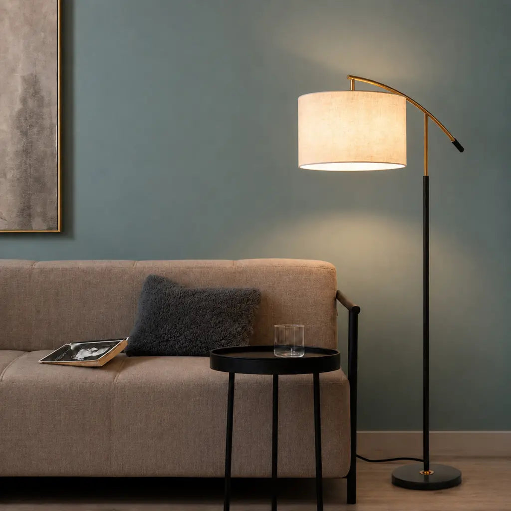 CRUZ Floor Lamp - Black/Ivory