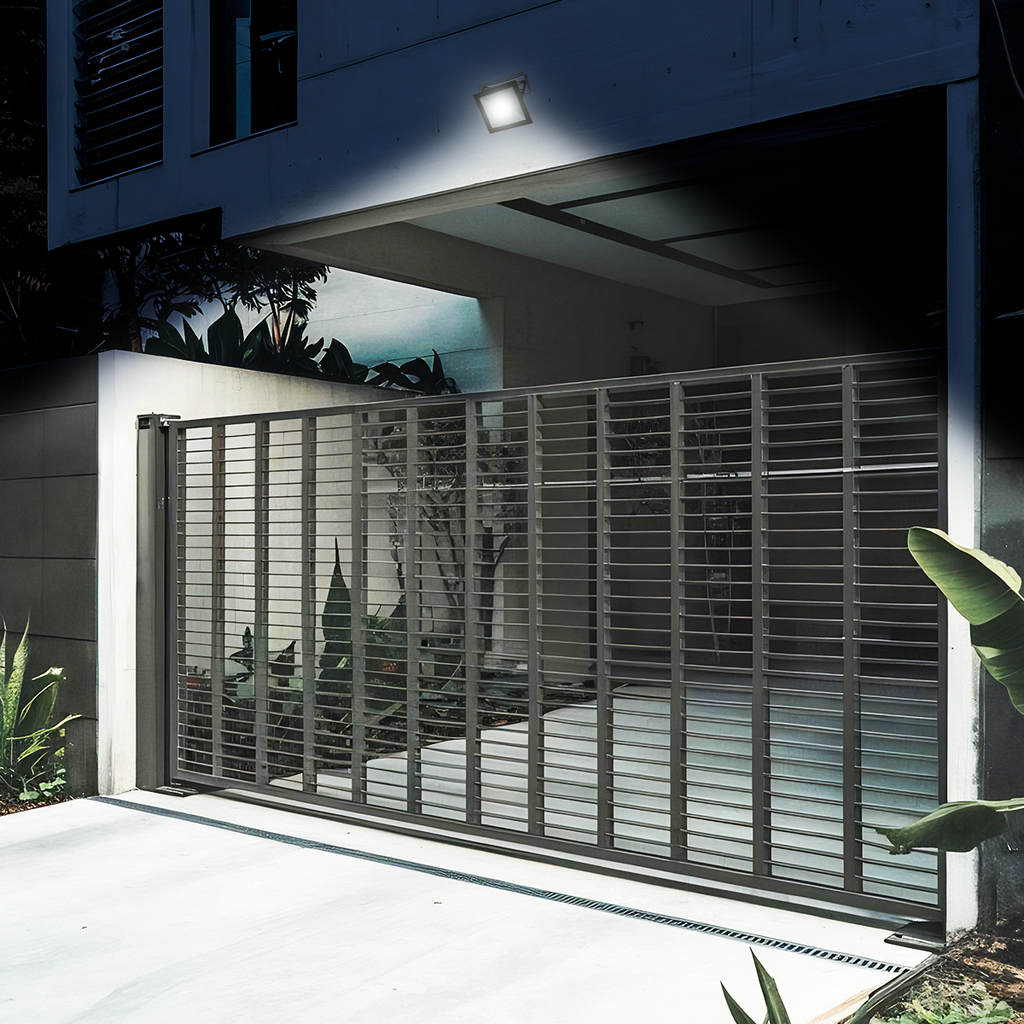 NEO 50W Flood Lead and Plug LED Light
