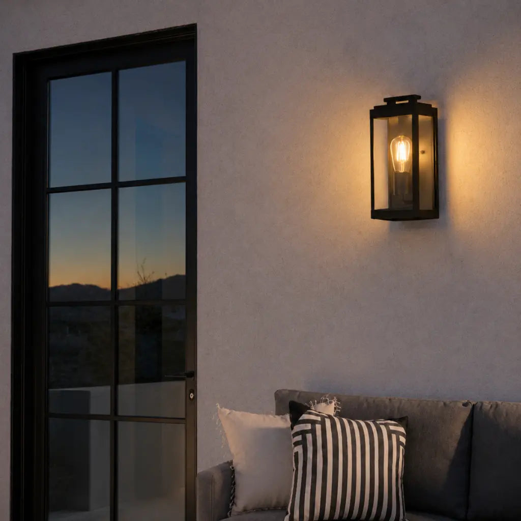TRUMAN Single Exterior Wall Light - Black