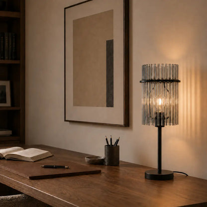 QUILO Table Lamp – Black/Smoke