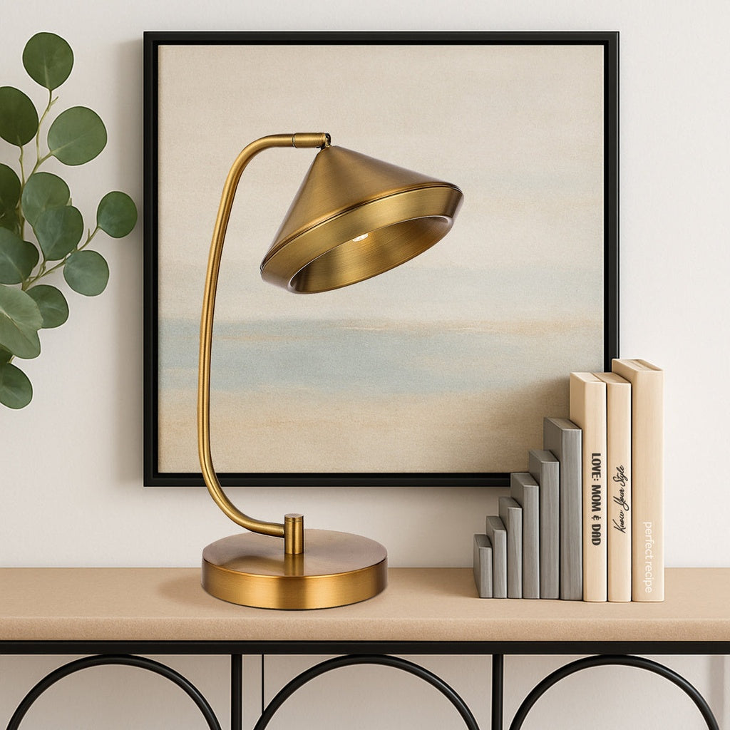 LARSON Table Lamp - Brass