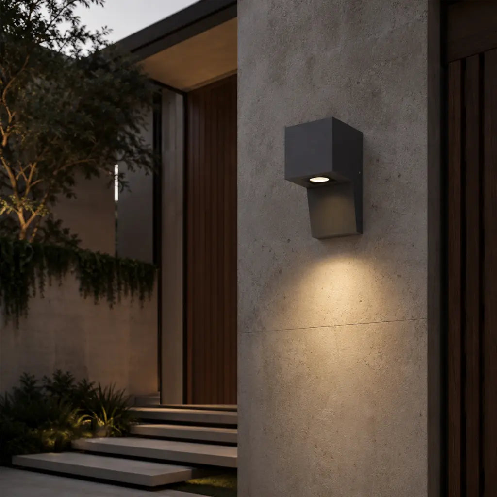 ENGAR Gypsum Indoor Wall Light - Black