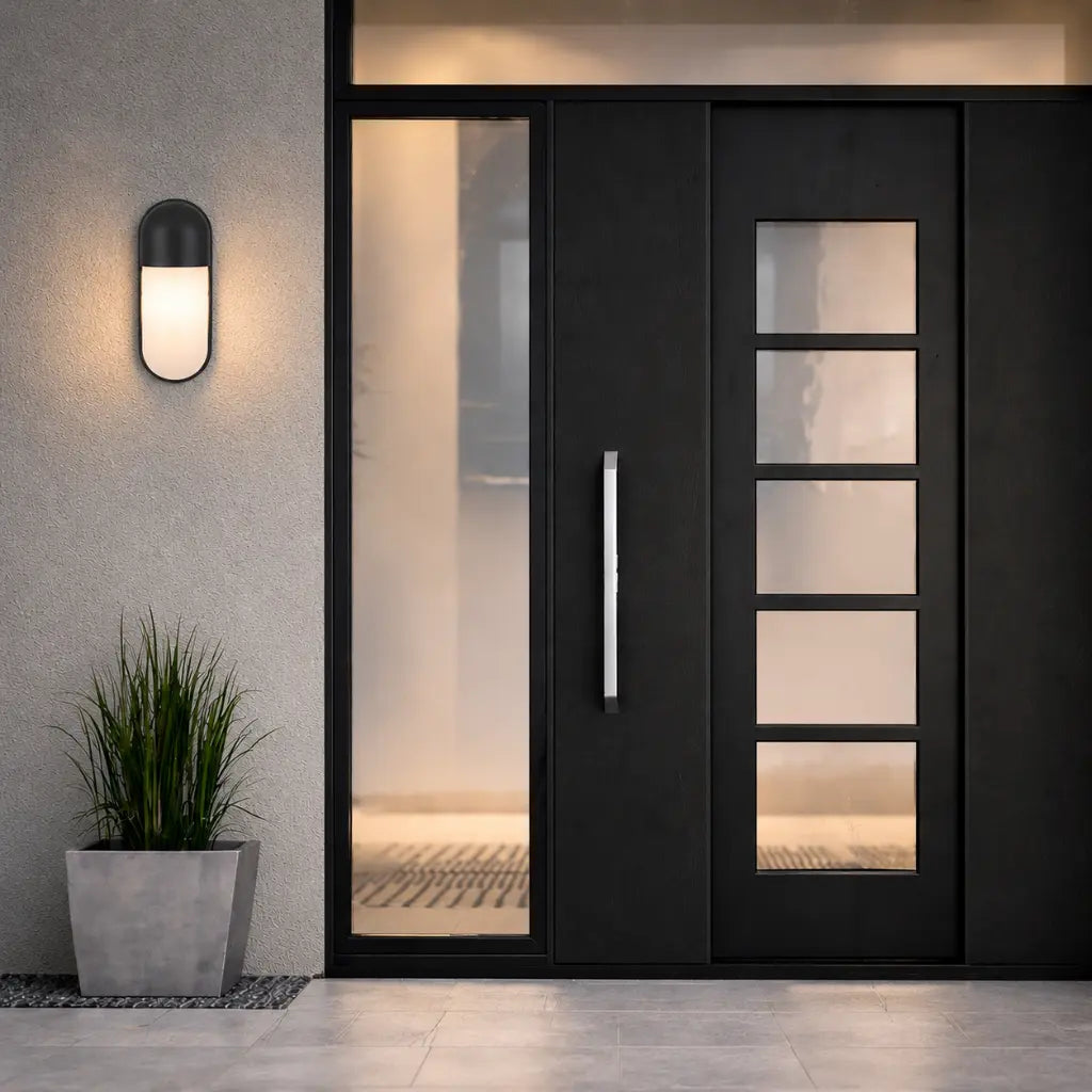 HULL Exterior Wall Light - Black