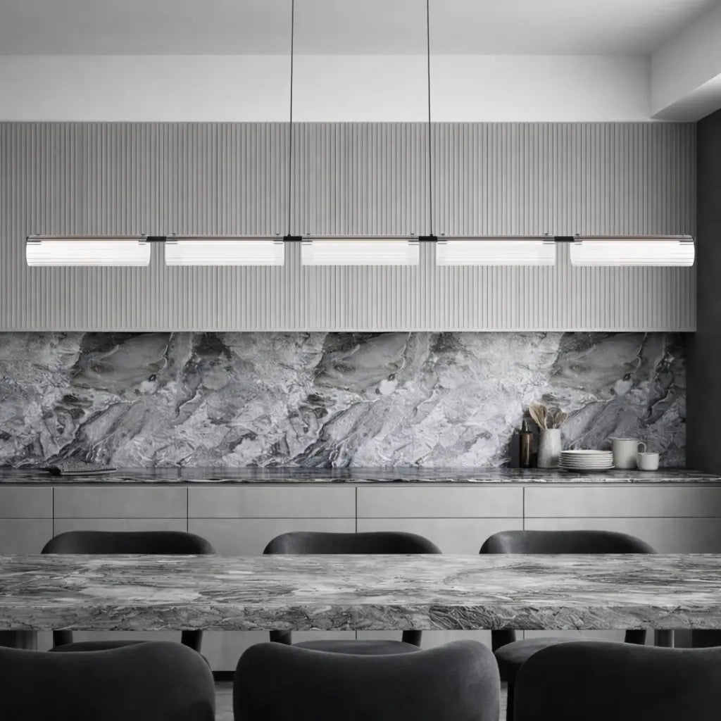 VOLUTO Linear Pendant Light - Black