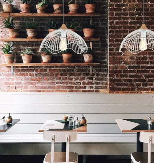 SPIAGGIA: Dome Shape & Wavy Edge Pendant Light - White