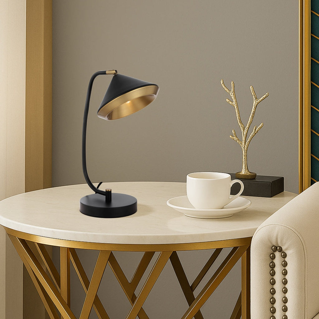 LARSON Table Lamp - Black