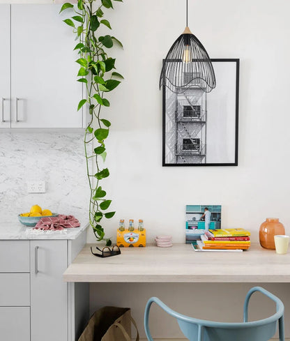 SPIAGGIA: Cone Shape &amp; Wavy Edge Pendant Light - Black