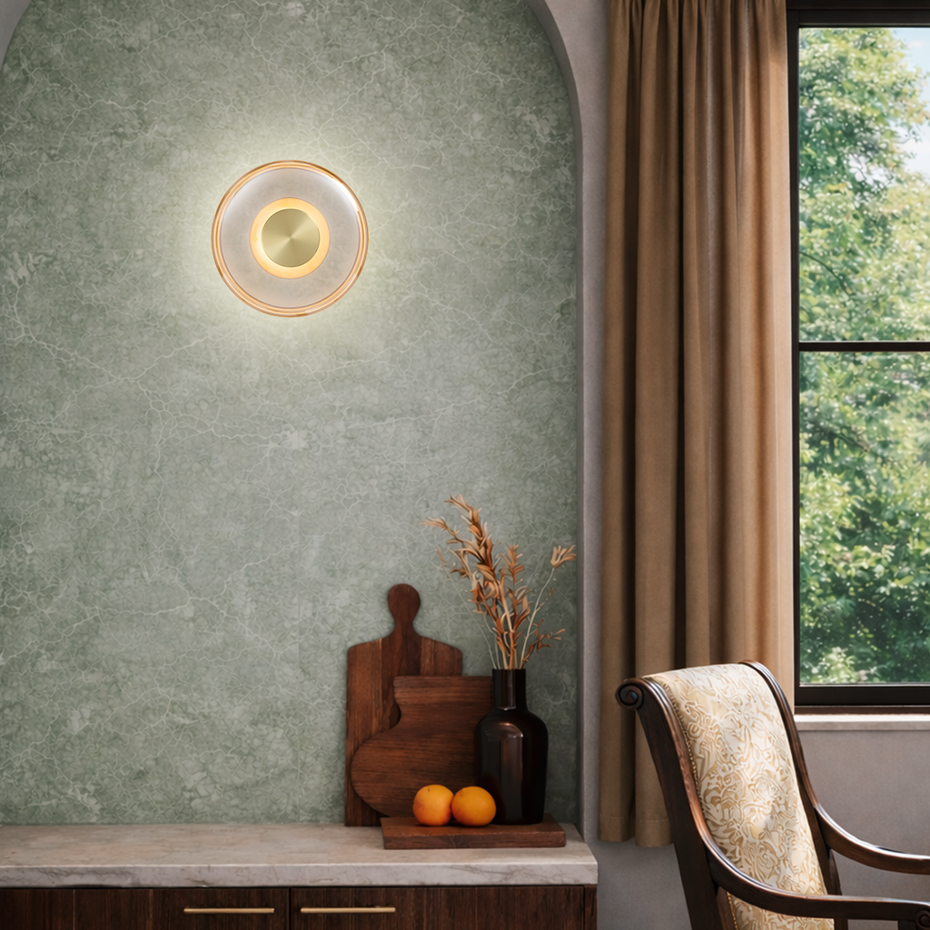 AMITY LED Wall Light - Brass Matt/Amber