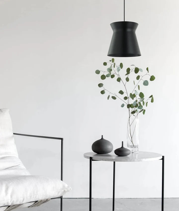 DIABLO: Modern Scandinavian Interior Cone Flat Top Pendant Light - Black