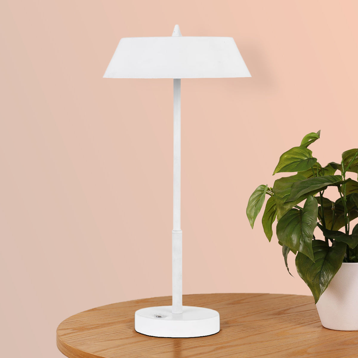 Allure 7w Led Touch Table Lamp- White