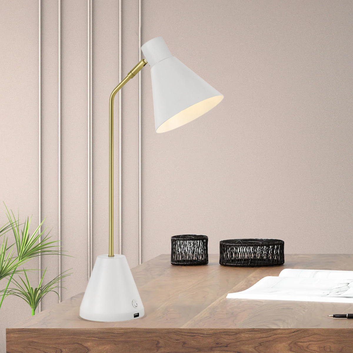 Ambia Table Lamp With USB- White