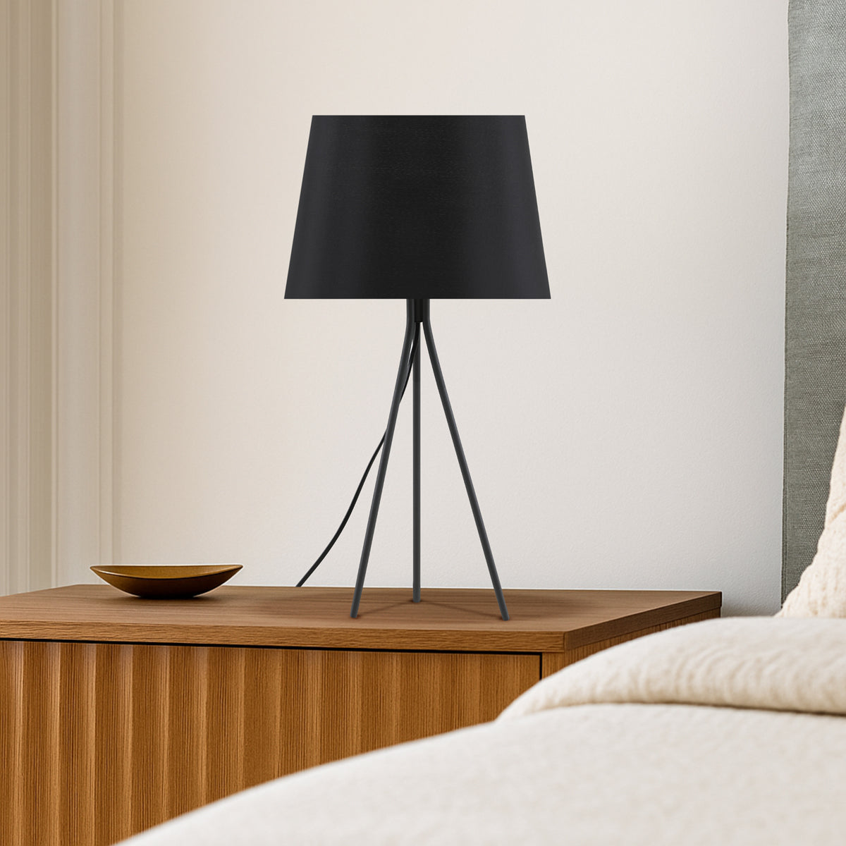 Anna Table Lamp- Black