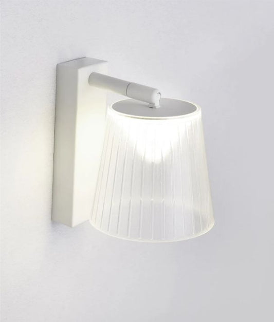 CHESTER: City Series LED Wall White 1 Switch Clear PS Shade Wall Lights - 5000K