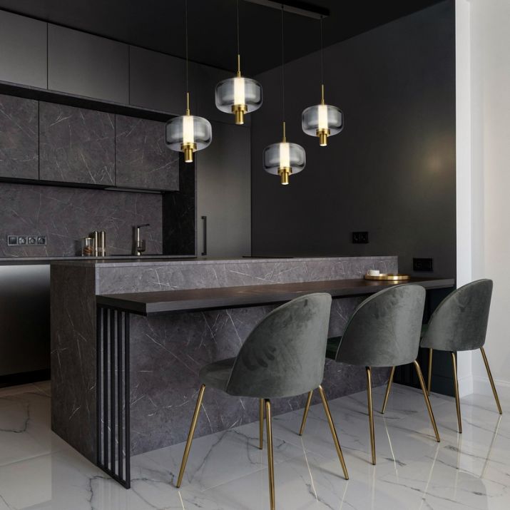 Volen 4 Bar Pendant Light - Black | Smoke
